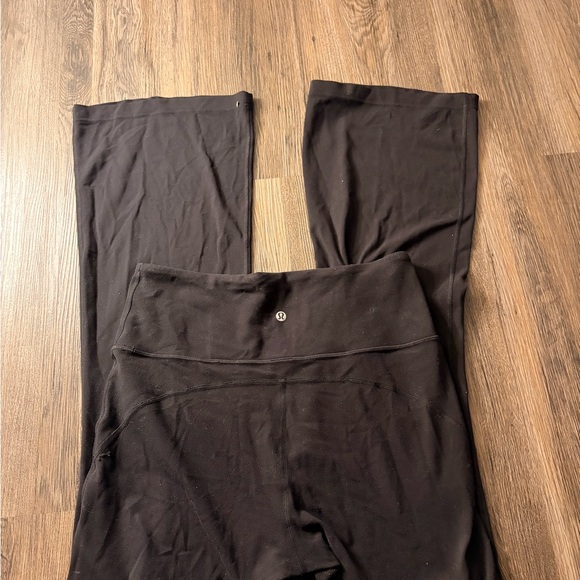 Lululemon Groove Nulu HR Black Flared Leggings - Picture 7 of 8